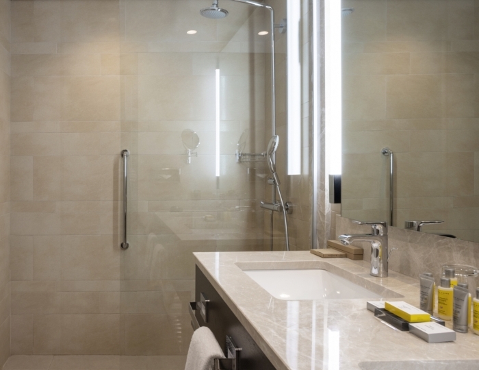 Делюкс с одной двуспальной кроватью - Отель Марриотт Красная Поляна / Sochi Marriott Krasnaya Polyana