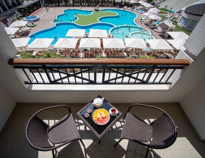 Делюкс с видом на горы с двумя раздельными кроватями - Отель Марриотт Красная Поляна / Sochi Marriott Krasnaya Polyana