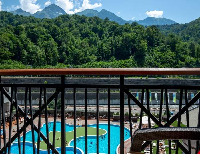 Делюкс с видом на горы с двумя раздельными кроватями - Отель Марриотт Красная Поляна / Sochi Marriott Krasnaya Polyana