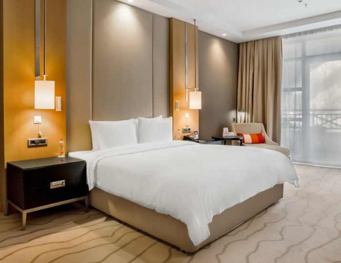 Номер Делюкс для людей с ограниченными физическими возможностями  - Отель Марриотт Красная Поляна / Sochi Marriott Krasnaya Polyana