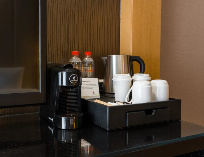 Номер Делюкс для людей с ограниченными физическими возможностями  - Отель Марриотт Красная Поляна / Sochi Marriott Krasnaya Polyana