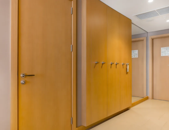 Номер Делюкс для людей с ограниченными физическими возможностями  - Отель Марриотт Красная Поляна / Sochi Marriott Krasnaya Polyana