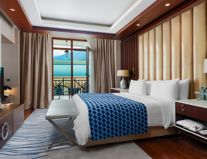 Президентский люкс  - Отель Марриотт Красная Поляна / Sochi Marriott Krasnaya Polyana