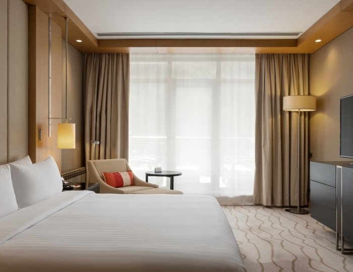 Люкс - Отель Марриотт Красная Поляна / Sochi Marriott Krasnaya Polyana